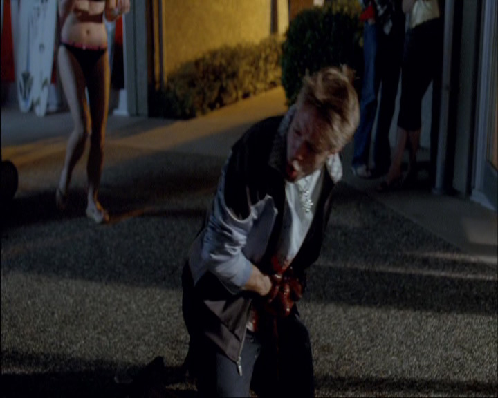 Stillbild 6 ur LOST BOYS 2: THE TRIBE