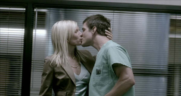 Stillbild 9 ur UNREST
